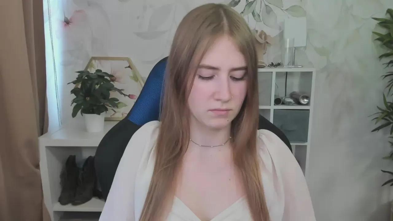 LOVE_xMegan on Cam4