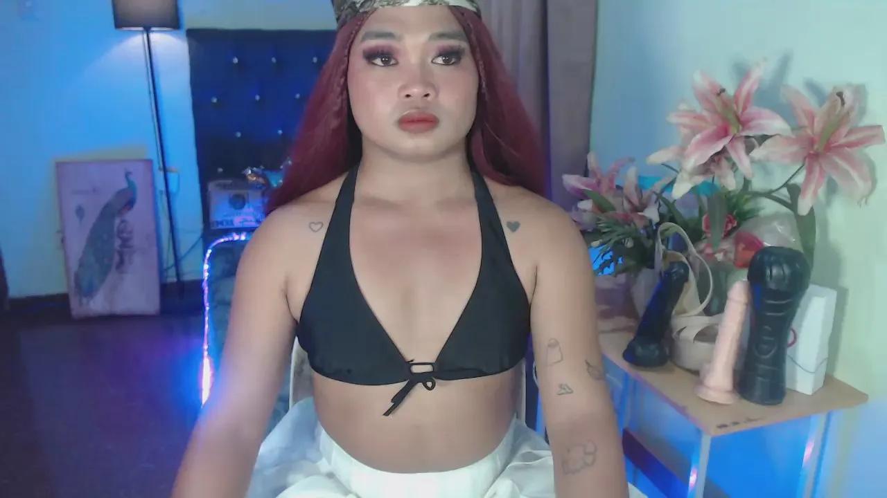 Lucresiaxxx on Cam4