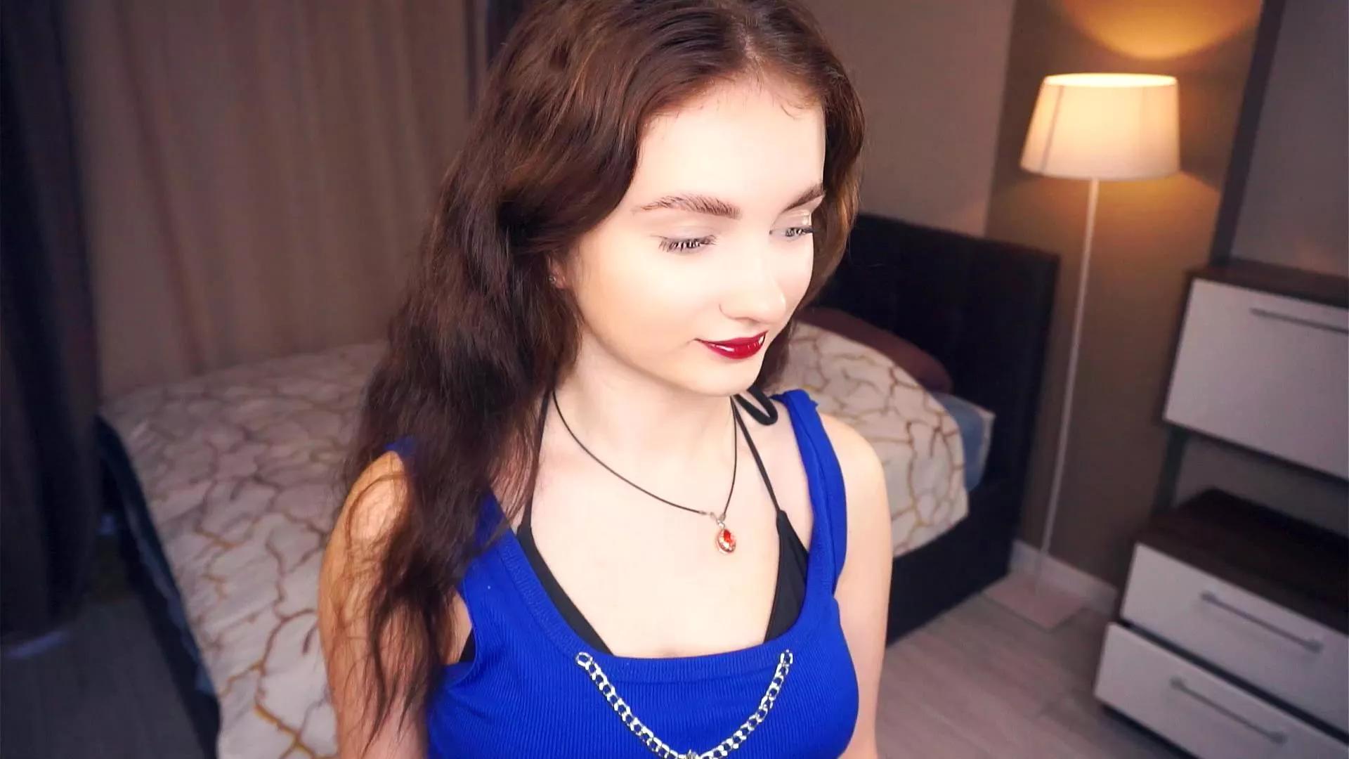 LynnaByrd on Cam4 