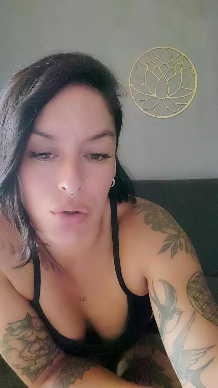 maimaixxx on Cam4 