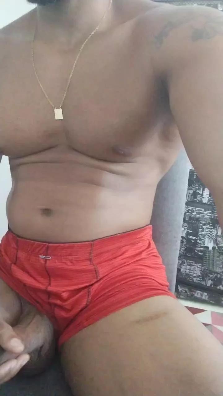 Maumau1986 on Cam4 
