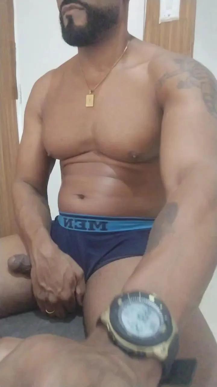 Maumau1986 on Cam4 