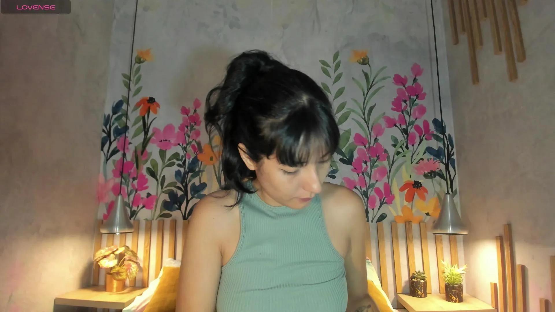 miisaki_ on Cam4 