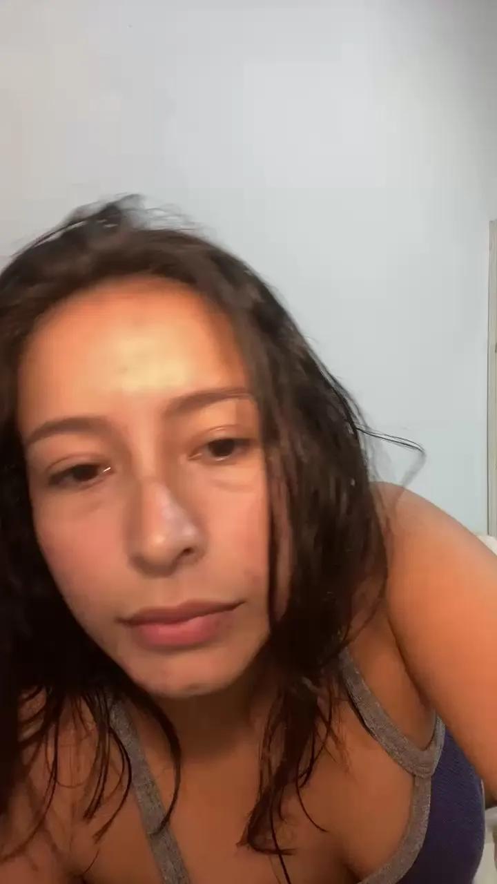 MilagrosR98 on Cam4