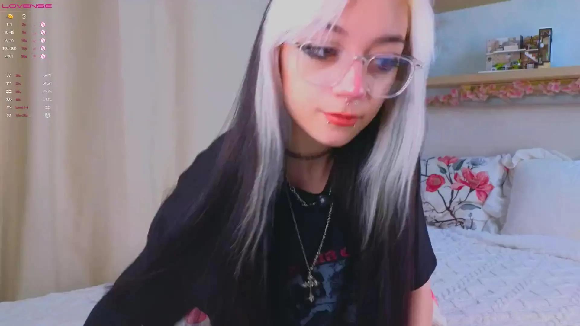 MildredCumby on Cam4