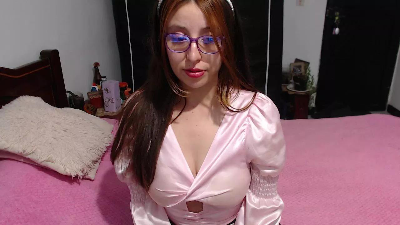 MissCelest on Cam4 