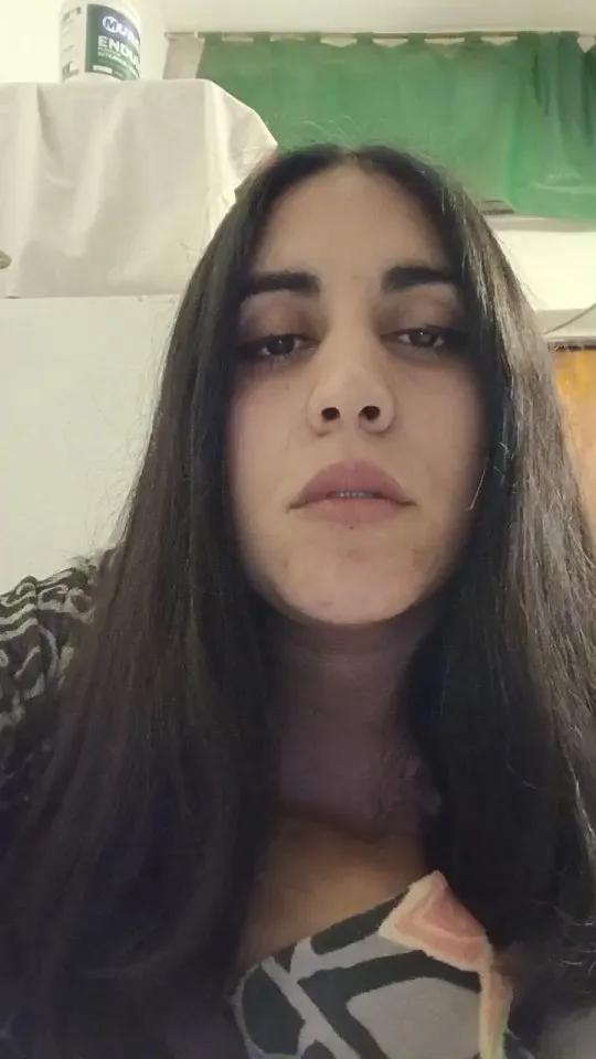 MIUHOT26 on Cam4