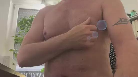 nippelplay2 on Cam4 