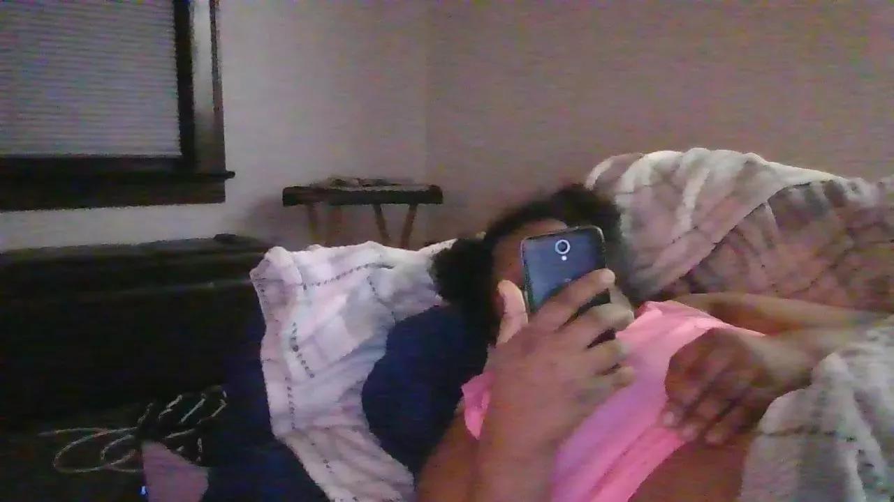 NoOnesCupOfTea on Cam4 