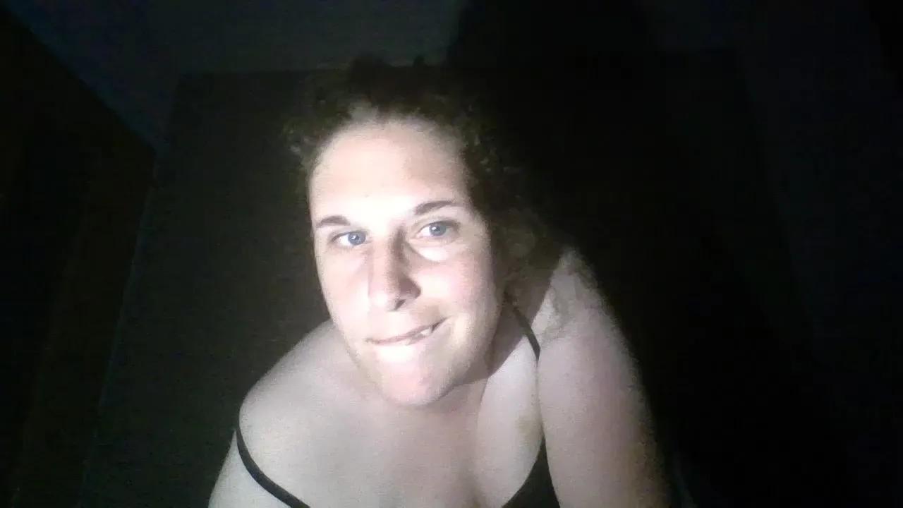 OiseauNoir88 on Cam4