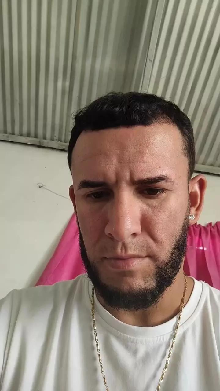 Papiyoungpig on Cam4 