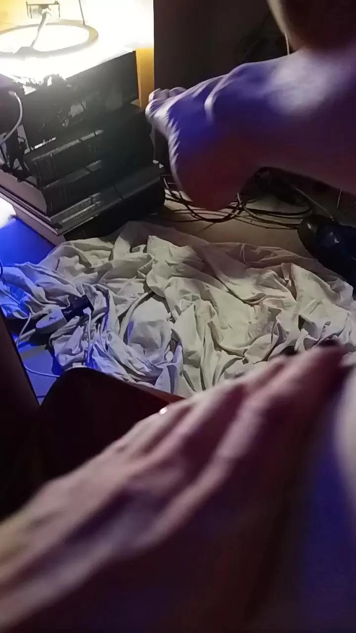 pissriot on Cam4 