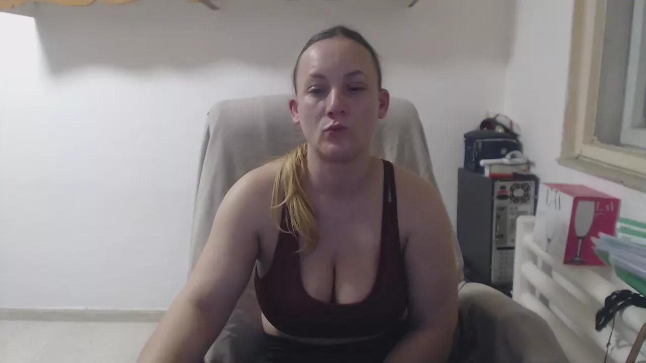 queensinner on Cam4 
