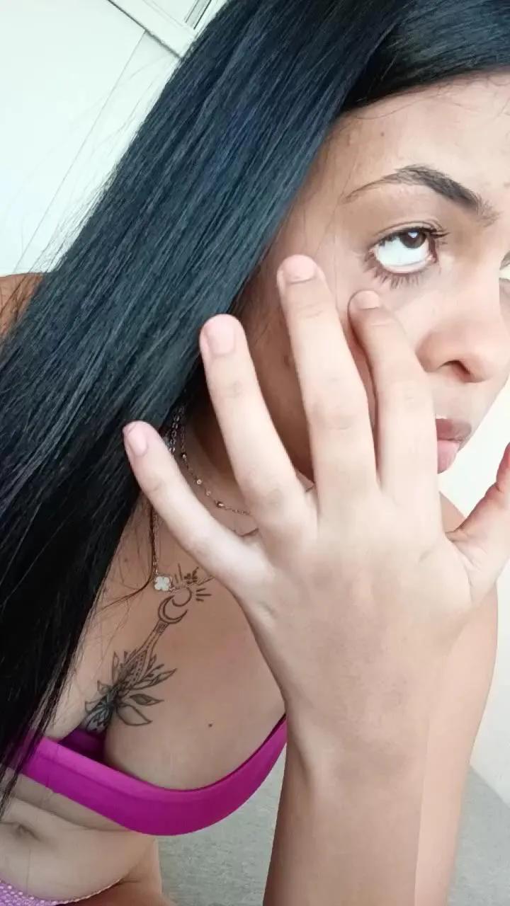 Rayaneolliver on Cam4 