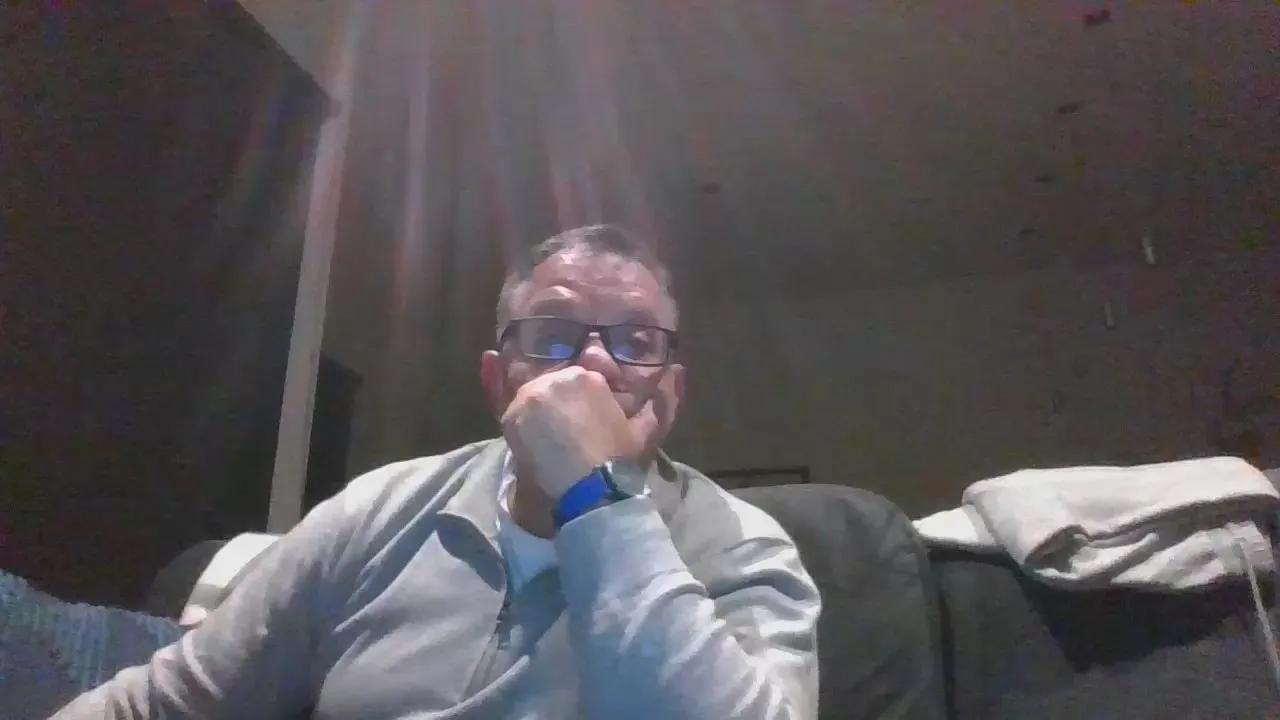 reggie01 on Cam4