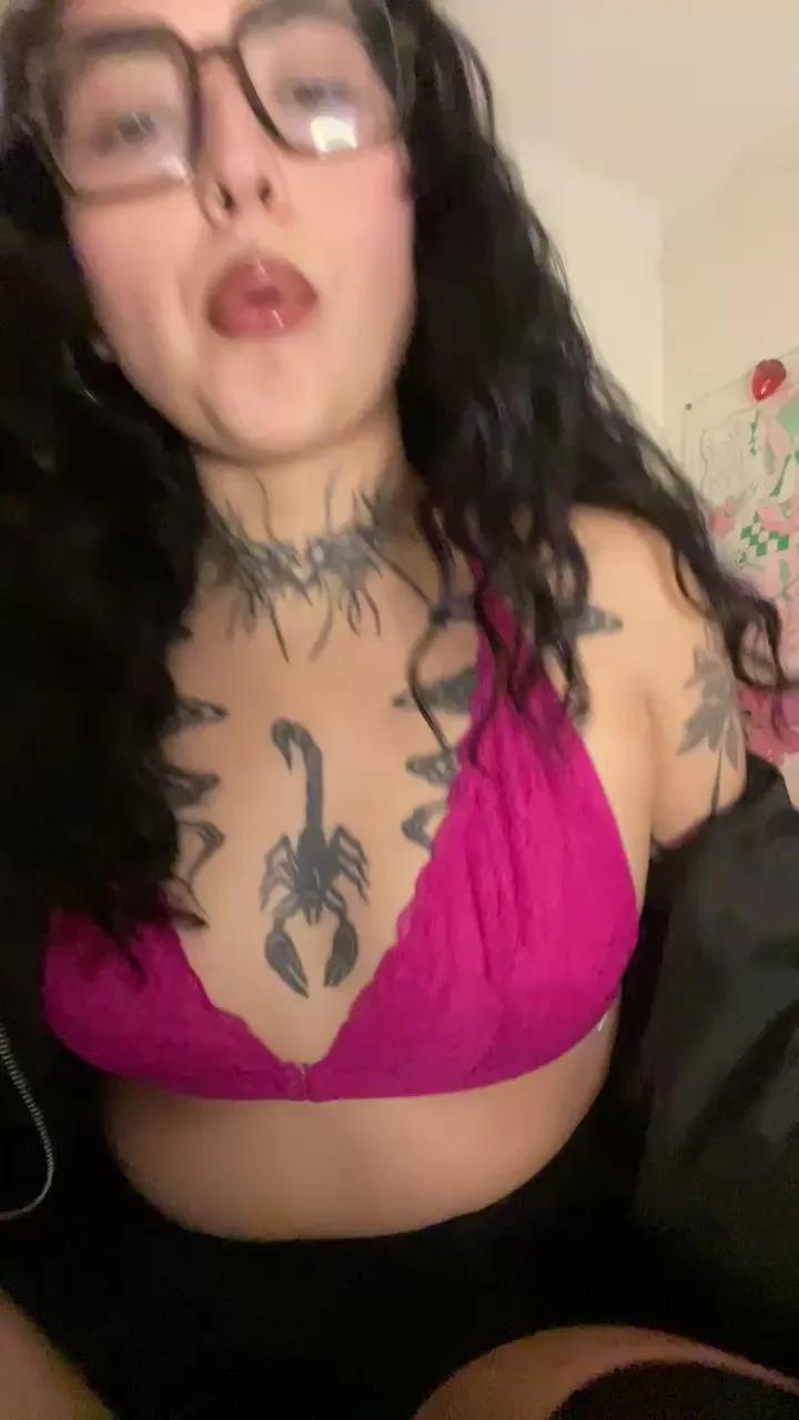 romicuteangel on Cam4