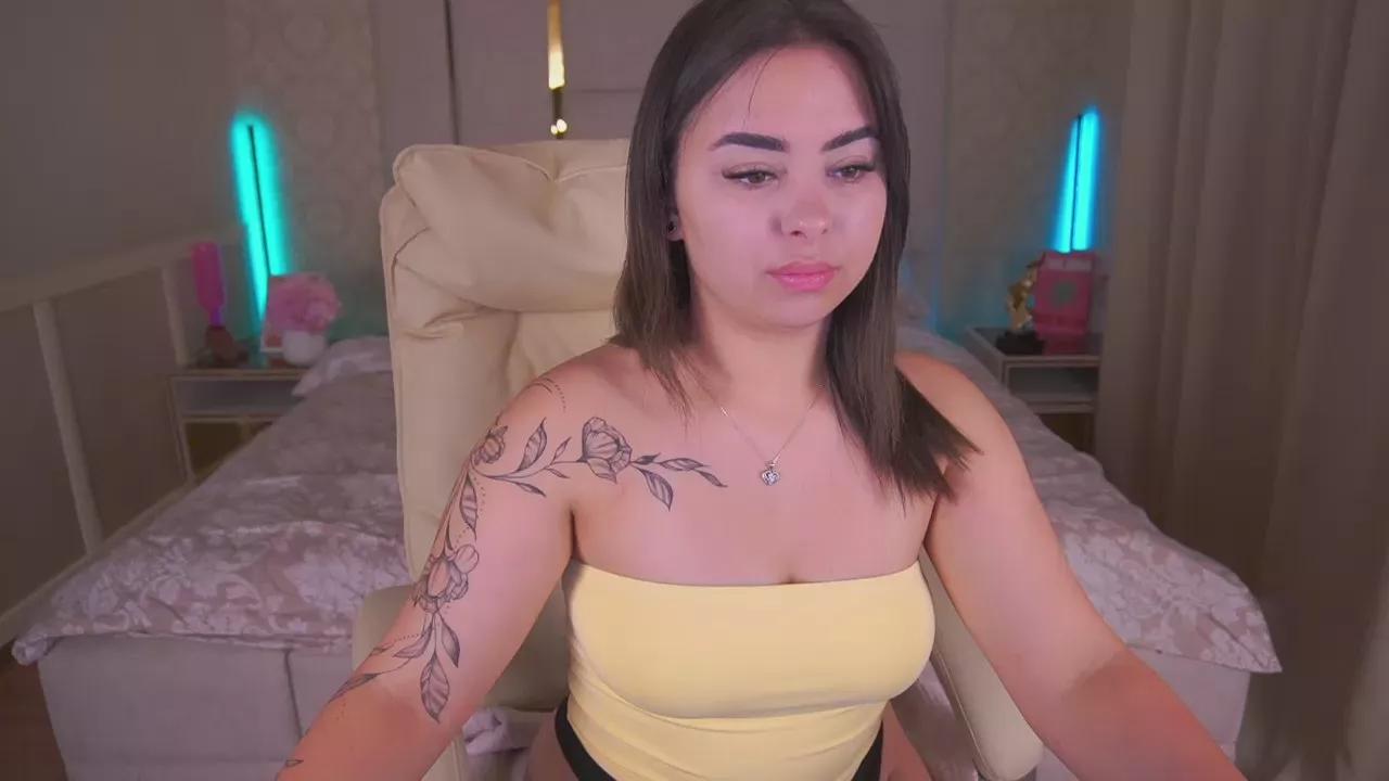 SusieWood on Cam4 