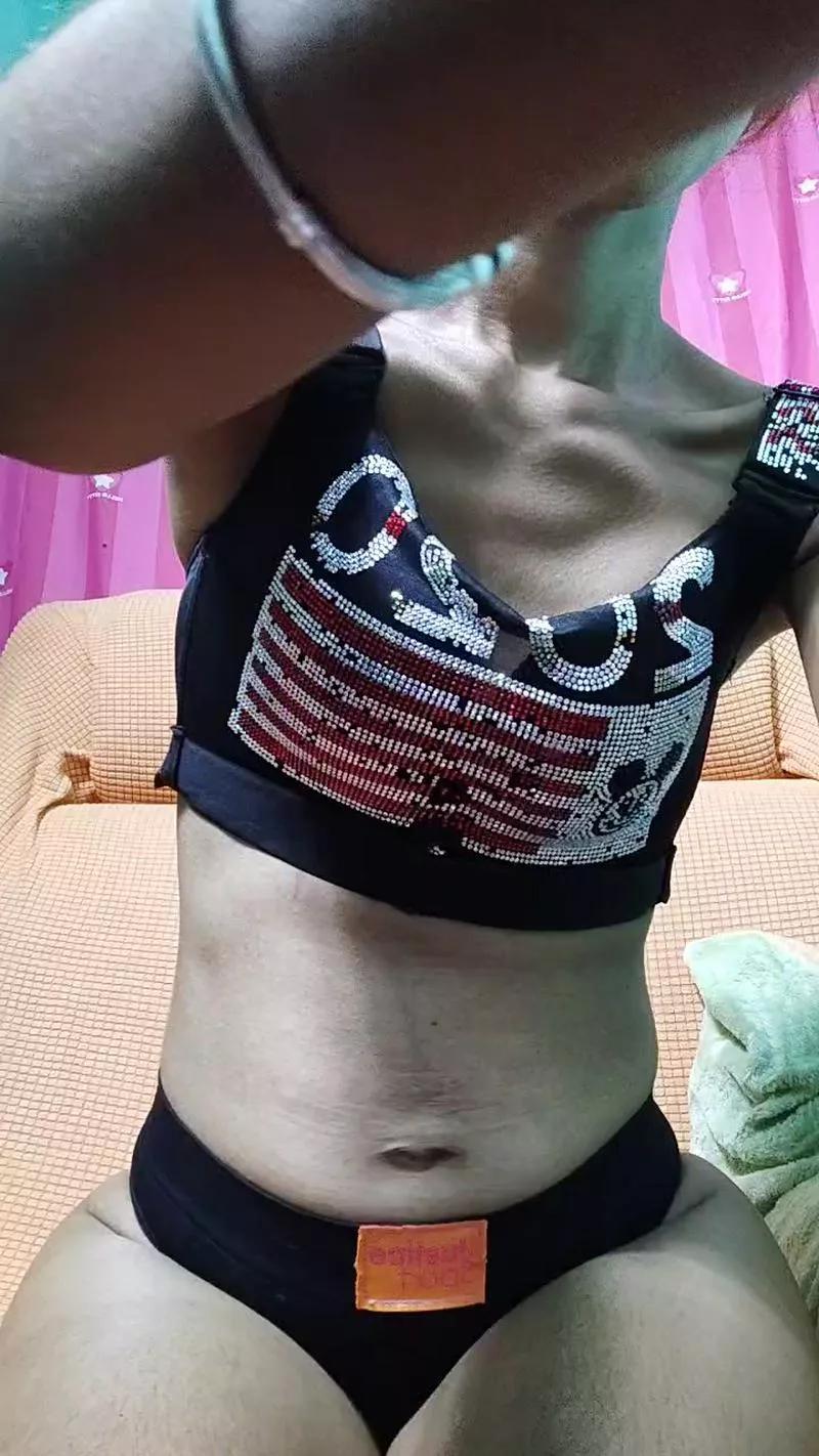 sweetfatpussyp3 on Cam4 