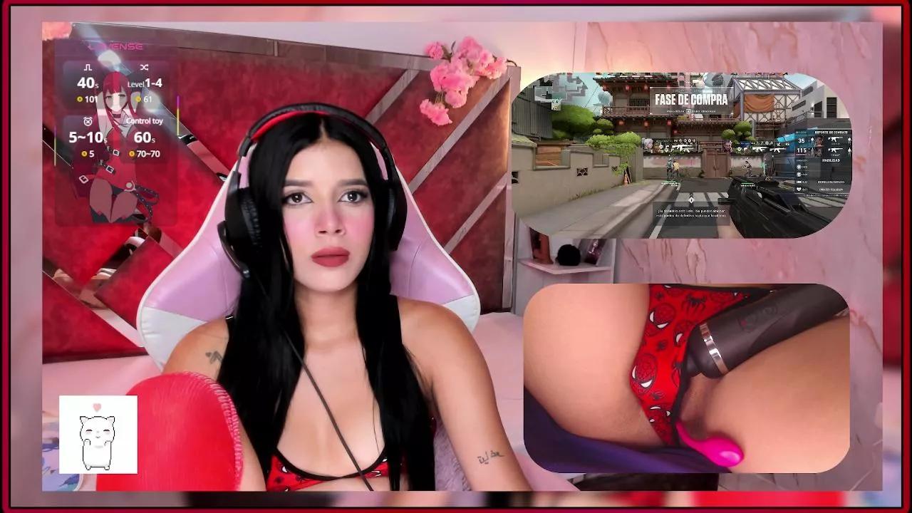 SweetieCloe on Cam4 