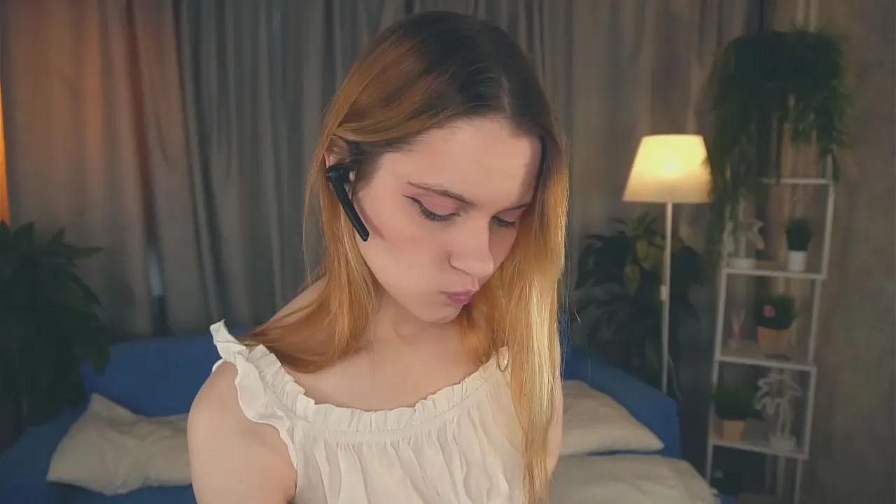 SynnoveAlison on Cam4 