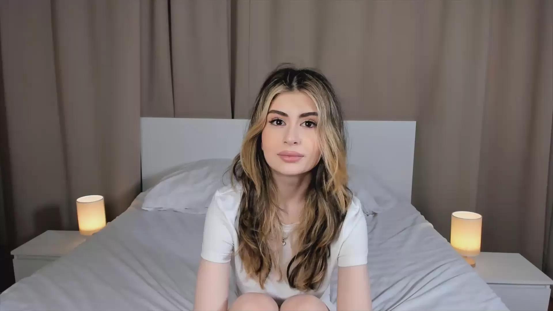 TateEvett on Cam4 