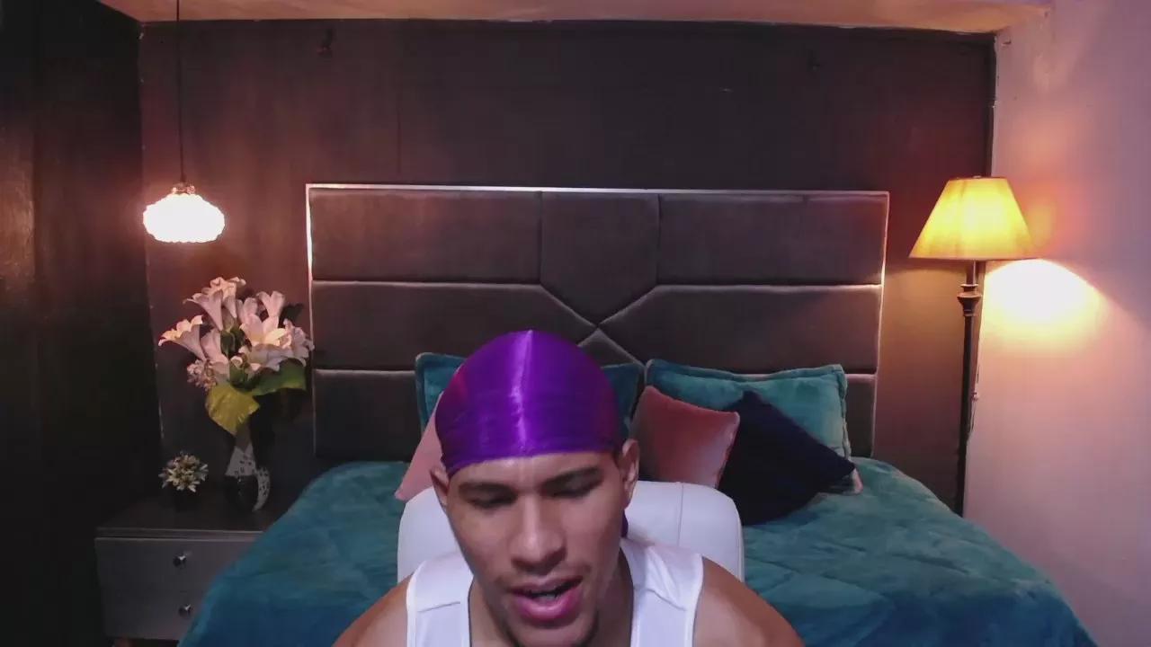 teddyfit_19cm on Cam4 