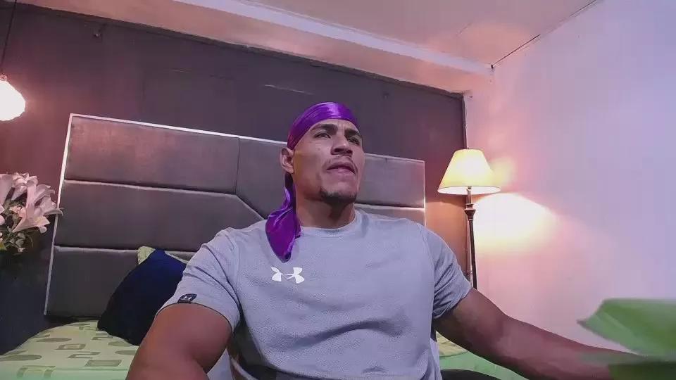 teddyfit_19cm on Cam4 