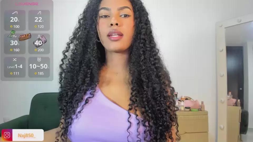 Teresa_Coluchi on Cam4 