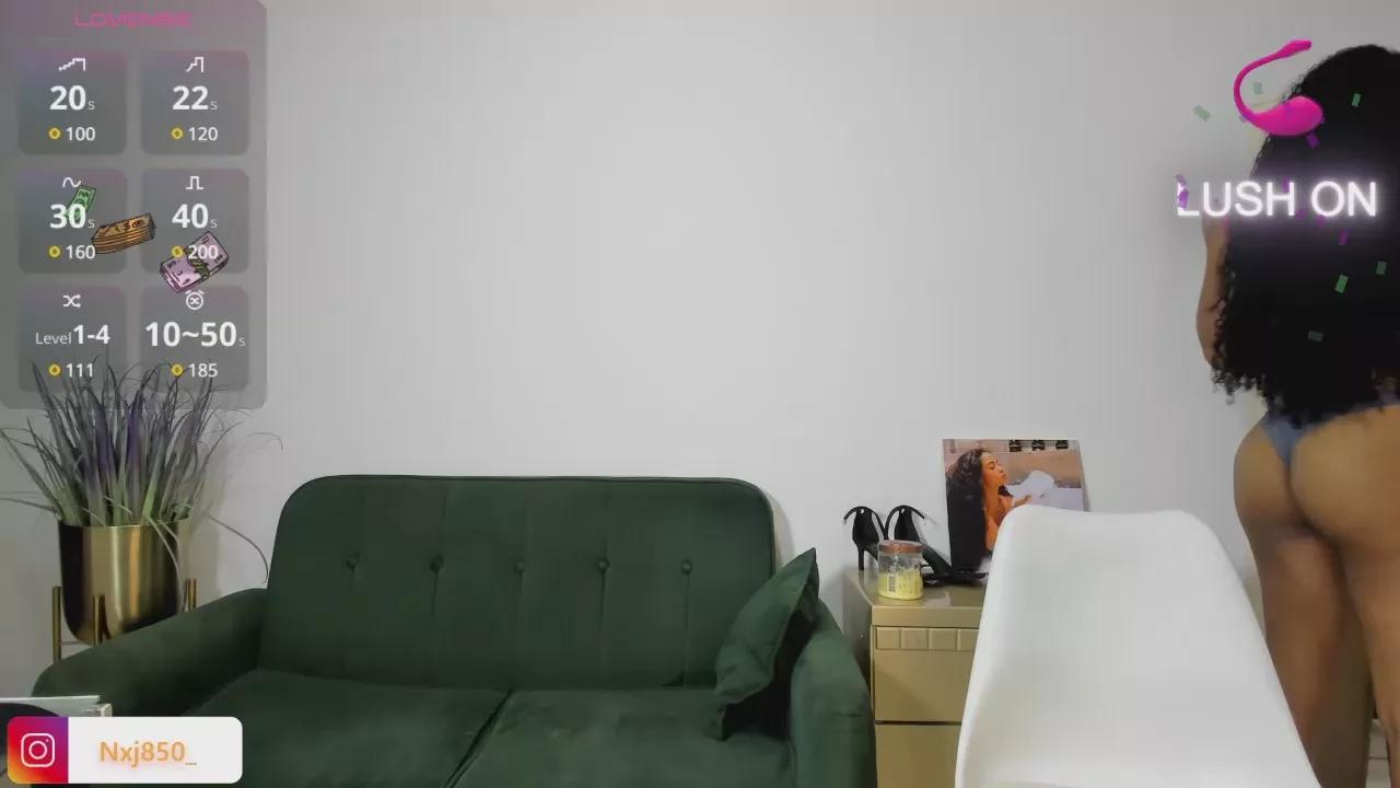 Teresa_Coluchi on Cam4 