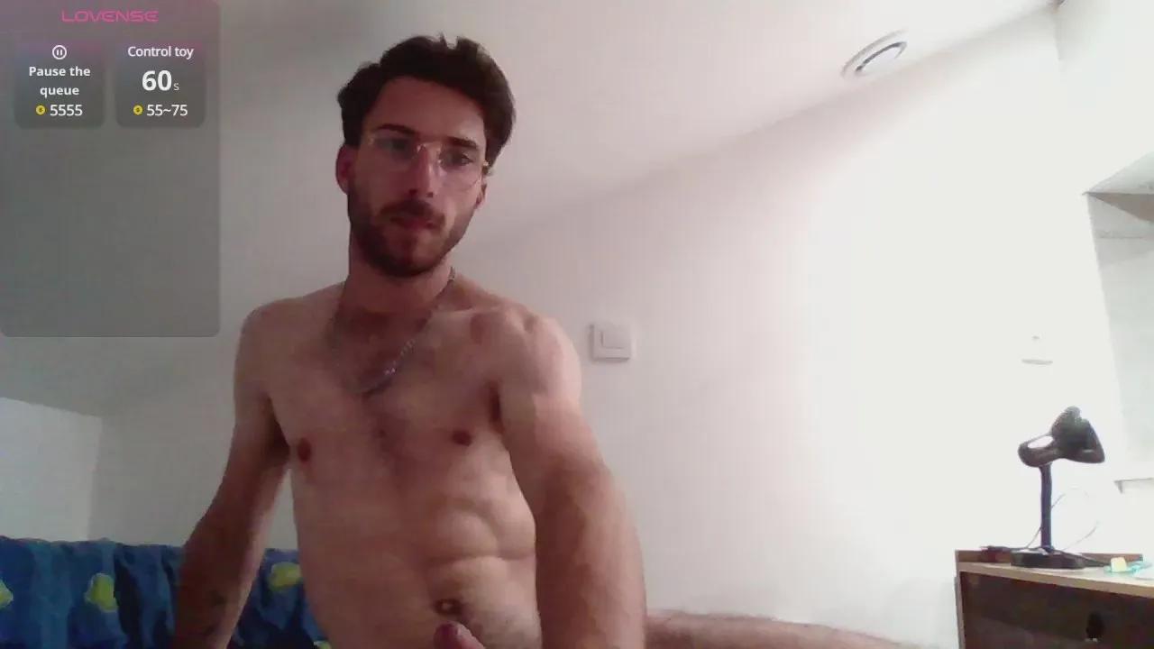 thomas954 on Cam4