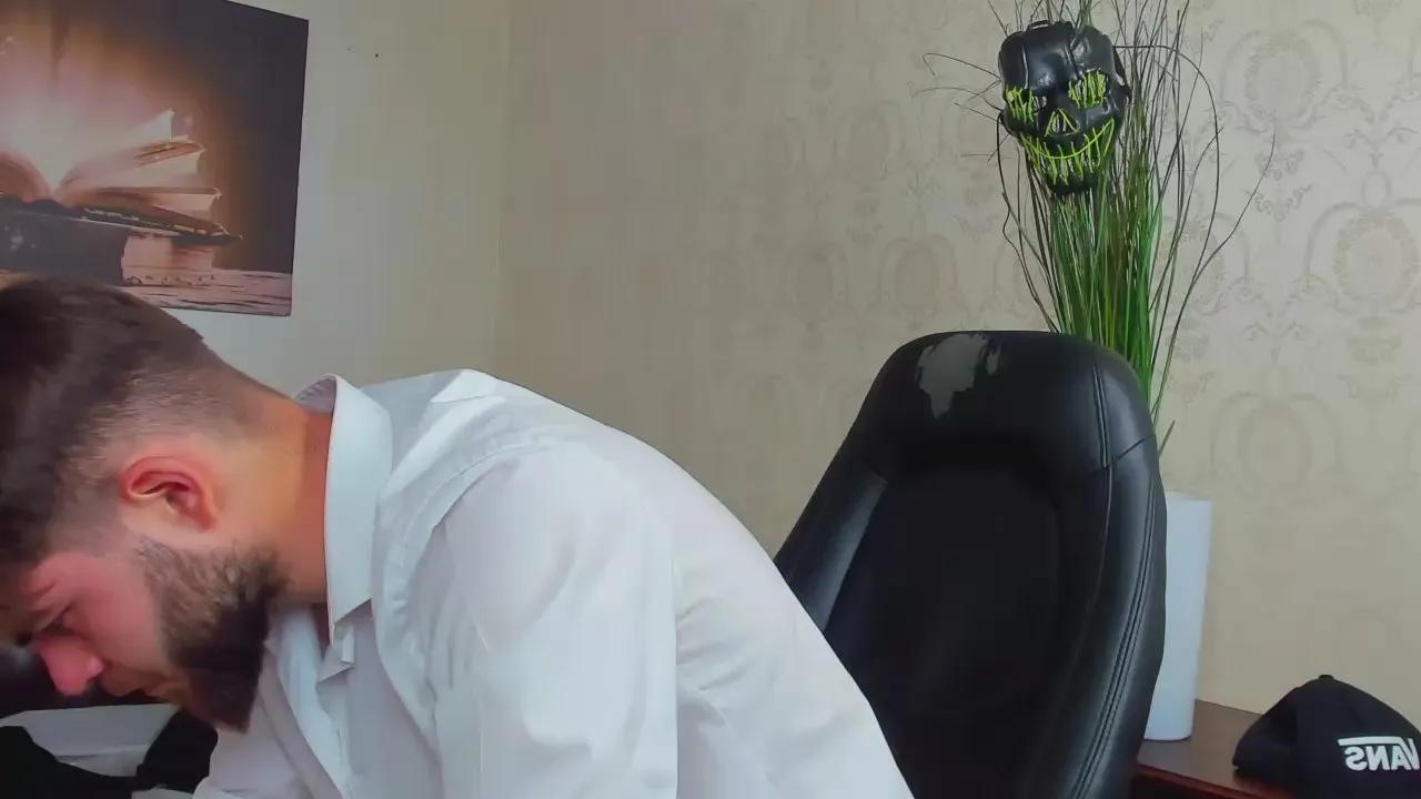 TomEllisX on Cam4
