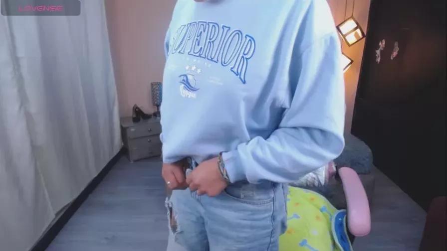 Vaiioleth_Sex on Cam4 
