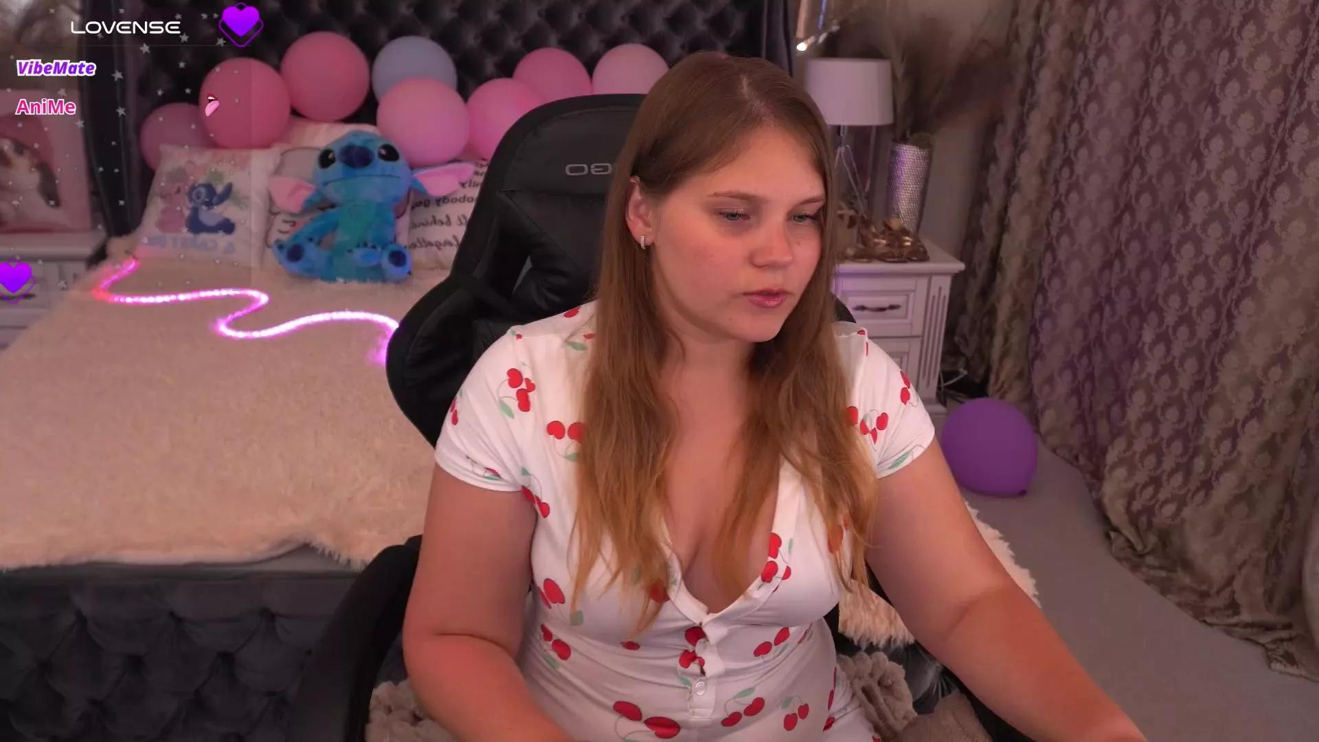 VinnaSkyy on Cam4 