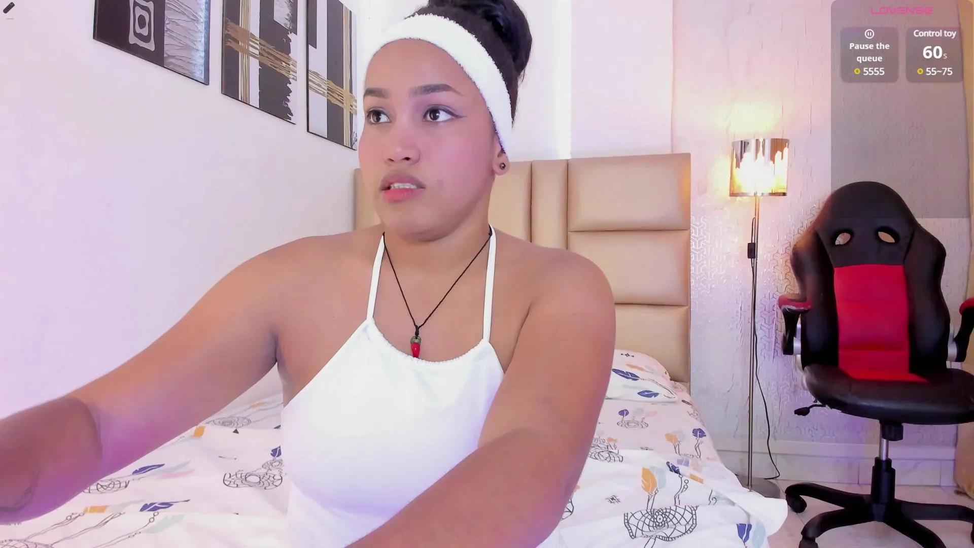 YamiraWalker on Cam4