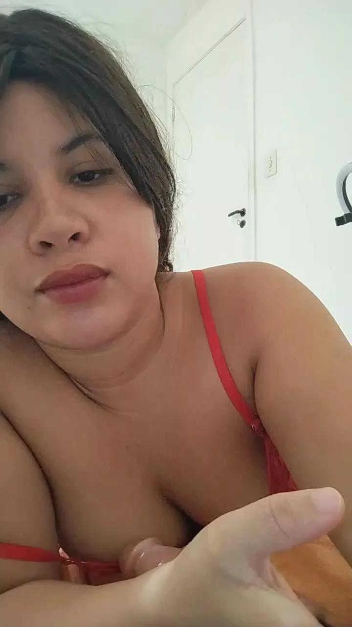 Yara0k on Cam4 