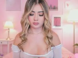 little-natt on CamSoda