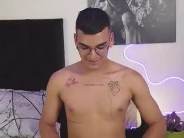 alanjames_x on Chaturbate 