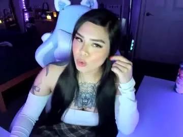 dolllface on Chaturbate 