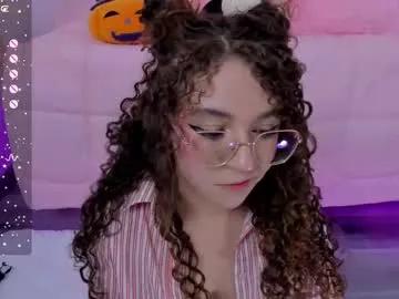 hannacutegod on Chaturbate 