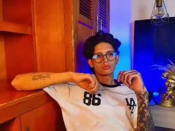 massimo_alessandro on Chaturbate 