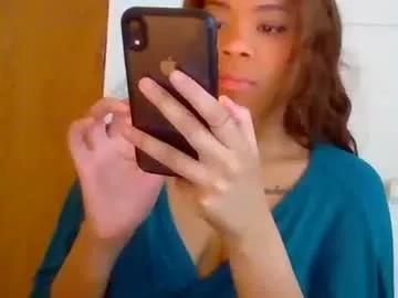 miamuffin8 on Chaturbate 