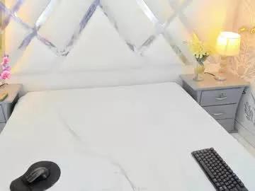 selenareyess on Chaturbate 