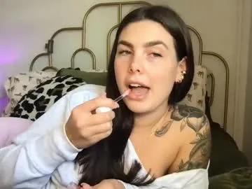 stacywithuu — middle of the week fun   goal: reveal my lingerie  #bigboobs #bigass #new #18 [1181 tokens remaining]