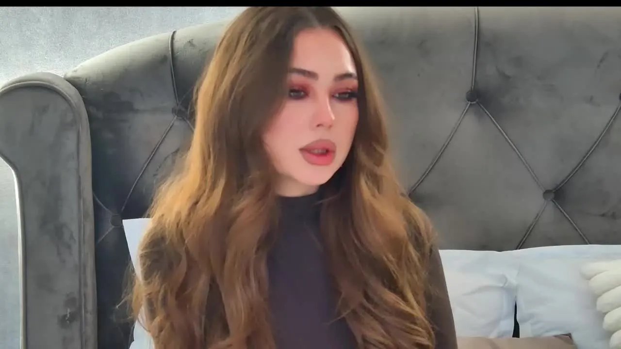 AdaStone on Streamray