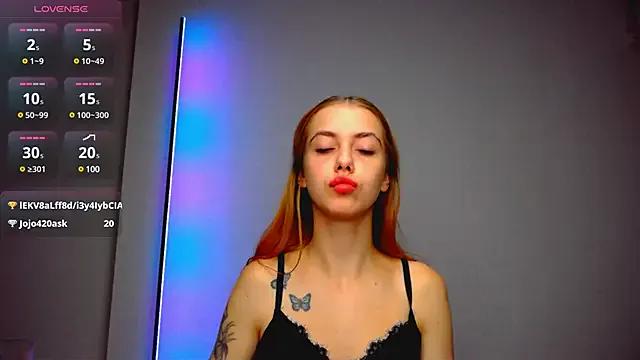 A_Karolina on StripChat 