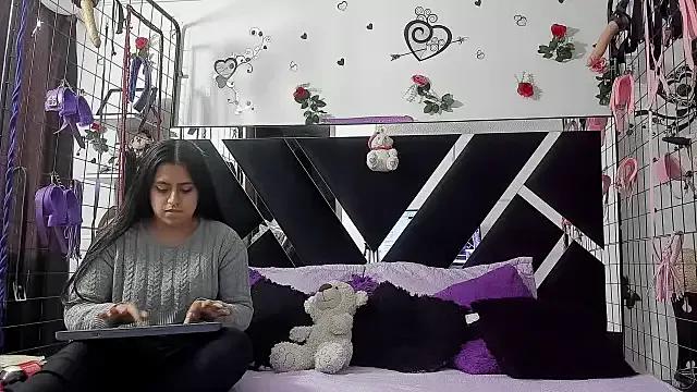 abby_eemily on StripChat 