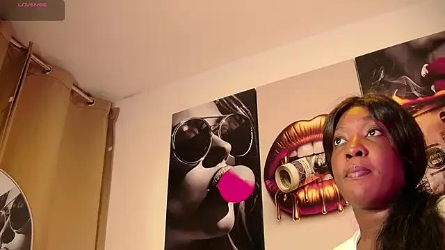 aidaadams on StripChat 