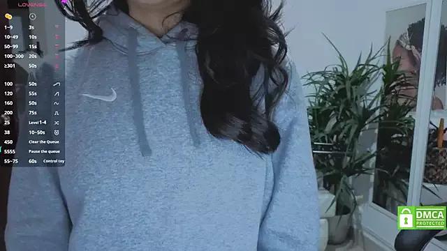 Aleejaa__ on StripChat 