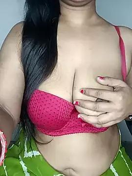 Aleemagirl on StripChat 
