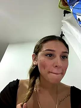 aliisonn__parker26 on StripChat 